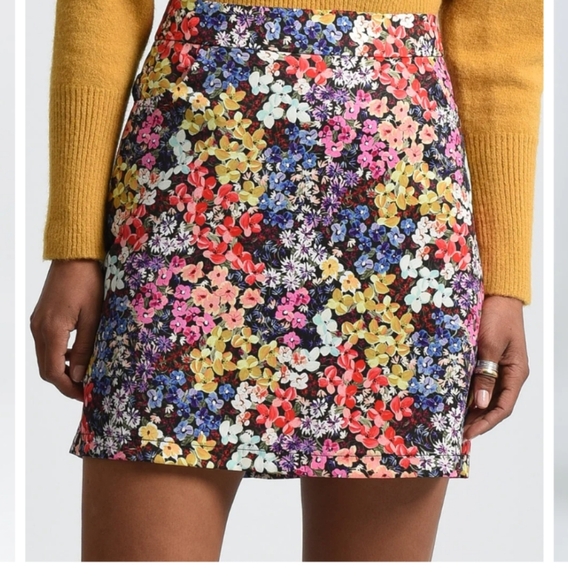 Molly Braken mini skirt vivid floral fully lined Sz Xl NWOT - Picture 2 of 10